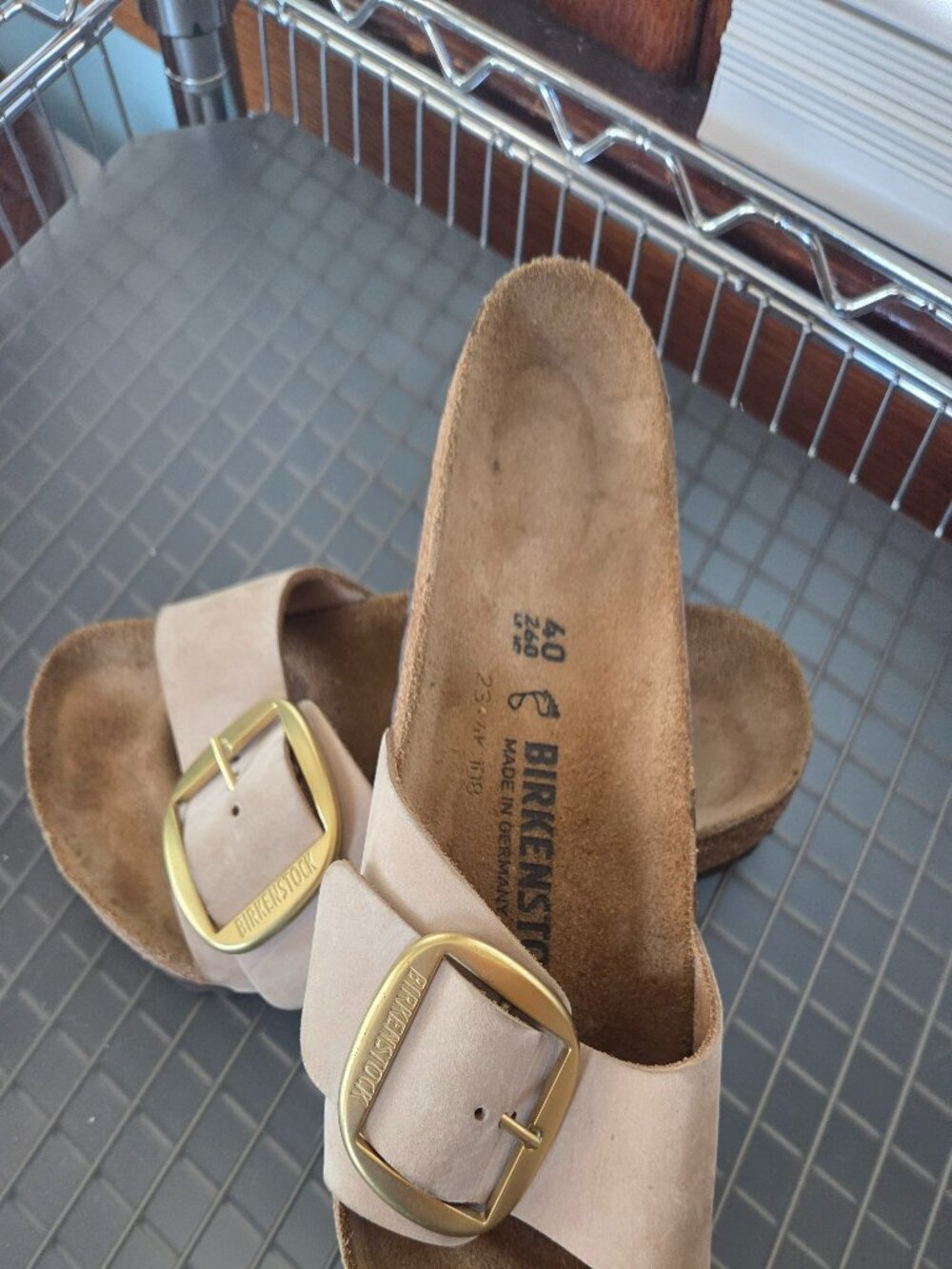 Birkenstock Madrid Gold Big Buckle leather Sandals 9 EU 40 - Picture 2 of 8